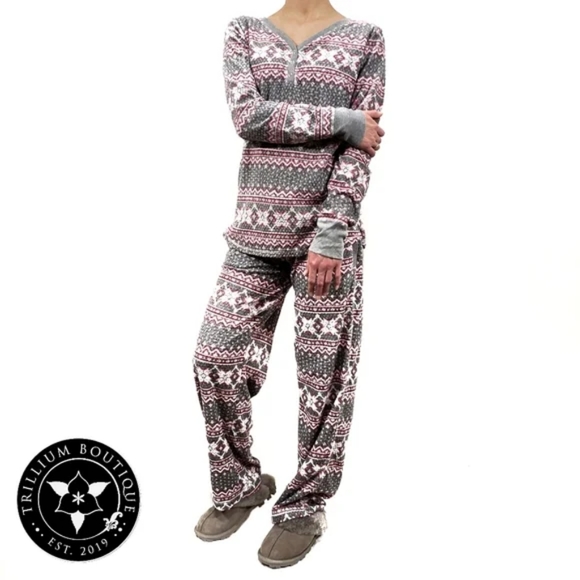 Nautica 2-Piece Pajama Set, Pink & Gray Fairisle Snowflake Winter Christmas NWT - Picture 4 of 6